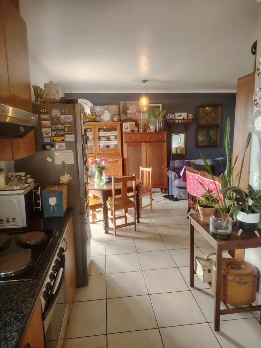 3 Bedroom Property for Sale in The Crest Western Cape